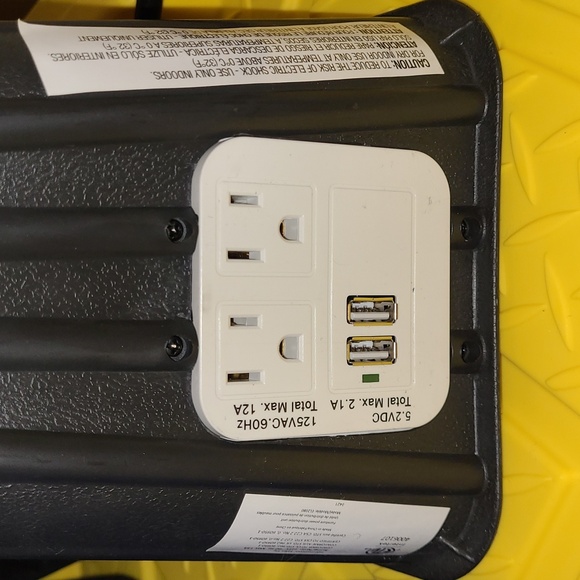 Dorm Bed Lifts With Outlets & USB Ports, Simply Essential - NWT - Picture 7 of 7